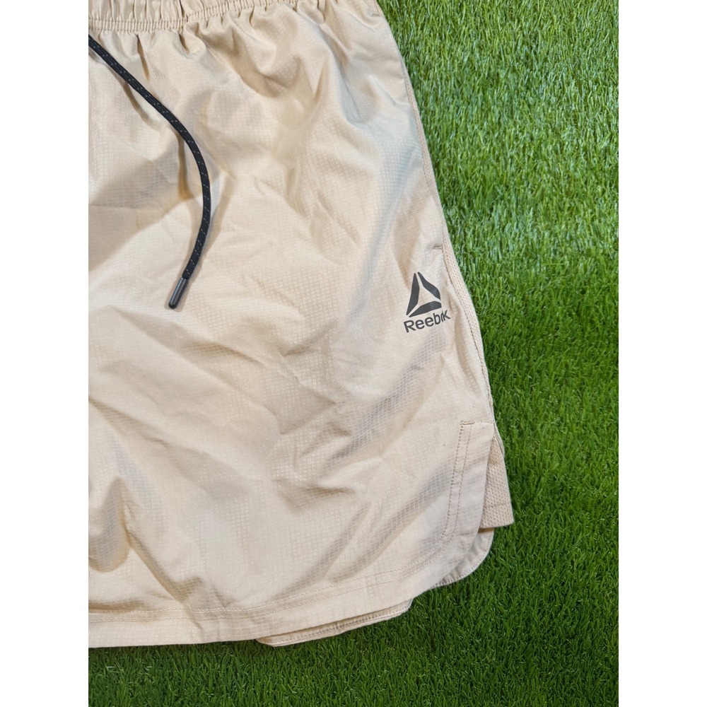Reebok Mens Athletic Training Shorts Tan Beige XL Drawstring Mesh Side Panels - Picture 2 of 4